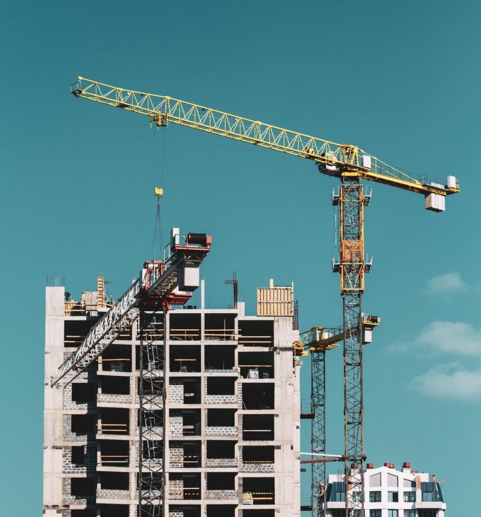 construction-crane-is-involved-in-construction-of-a-new-multi-st-e1669973820545